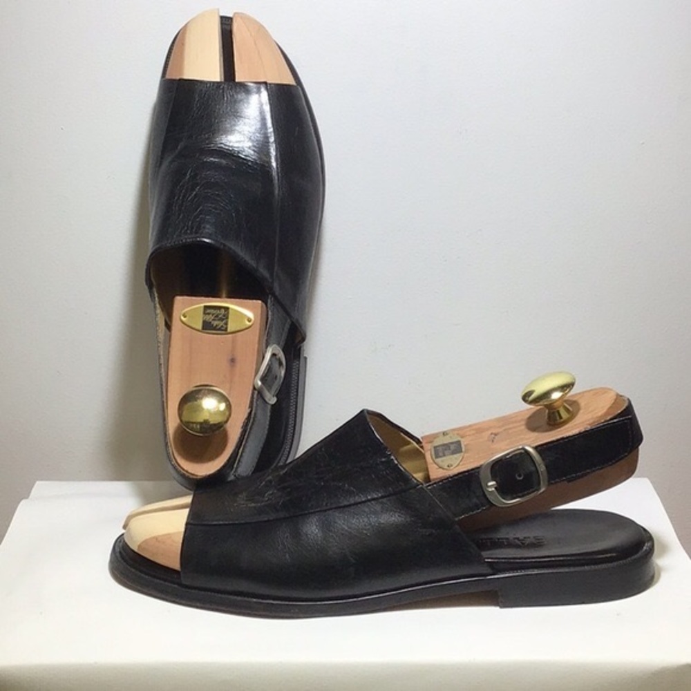 BALLY - Leather Sandals